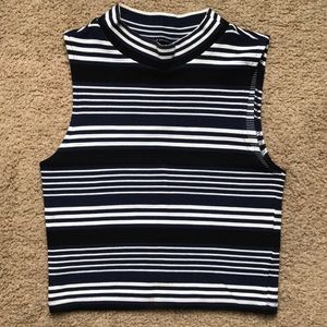💥LAST CHANCE💥Striped crop top